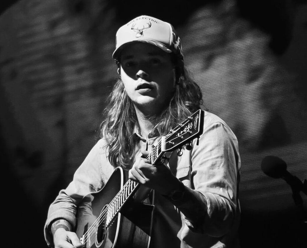 Mother and Church: Billy Strings Breaks Ryman Concert into Themed Sets with Help From Darol Anger, Russ Carson, Ronnie Bowman, Eddie Barbash and More